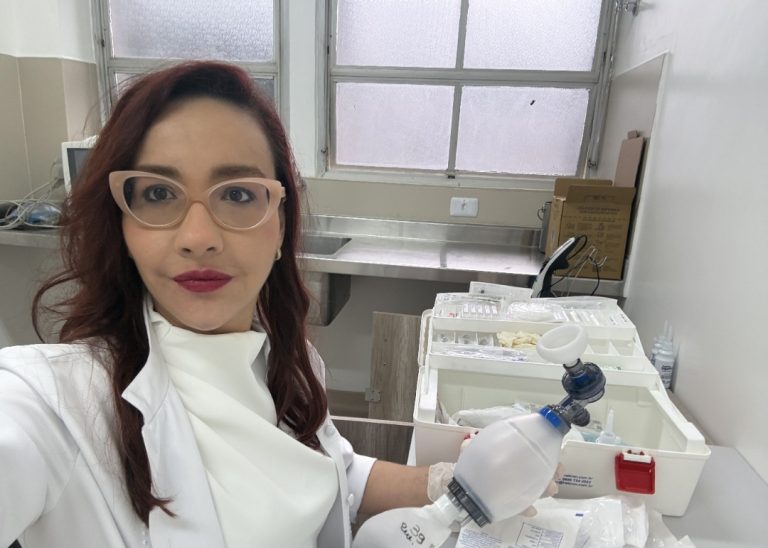 Tecnologia que Salva Vidas: Dra. Carla Dias lidera avanço no cuidado com recém-nascidos em Pernambuco