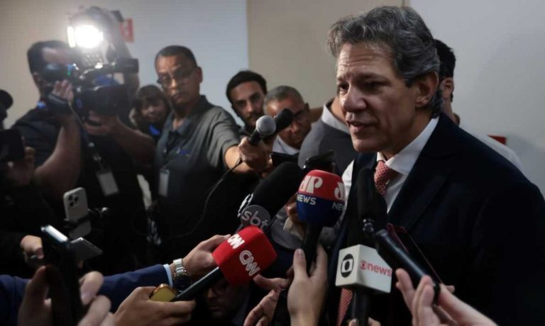 Haddad afirma que crise no Irã não terá impacto imediato na economia do Brasil.