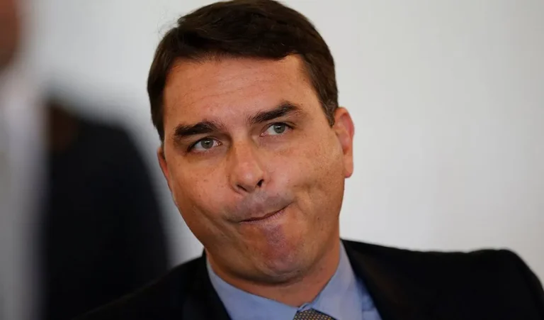 Ação da PF contra Ciro Nogueira revela tensões na coalizão da direita
