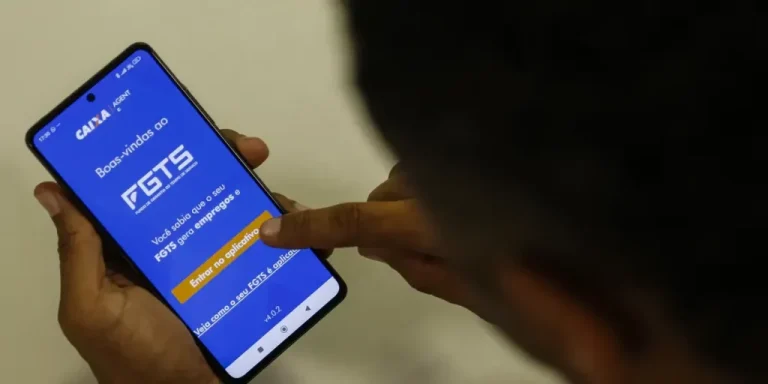 FGTS na Mão: Início do Programa Desenrola Brasil para Quitação de Dívidas Hoje