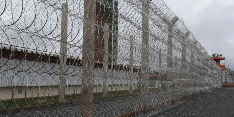 Nova legislação aumenta punições para quem assassina policiais