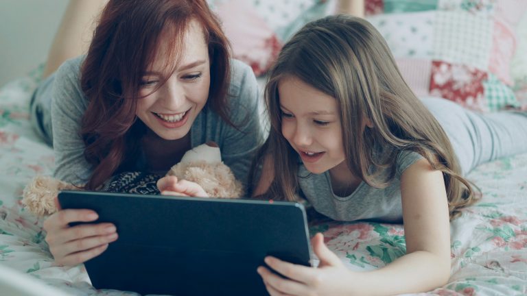 Dia das Mães deve movimentar R$ 17 bilhões e a Novoto explica como evitar que o presente se transforme em prejuízo
