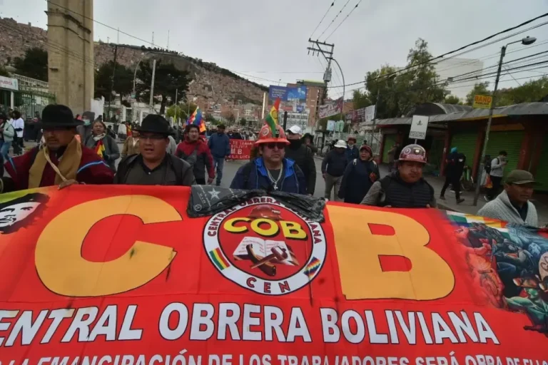 Líderes sindicais bolivianos enfrentam perseguição, denuncia Central Operária