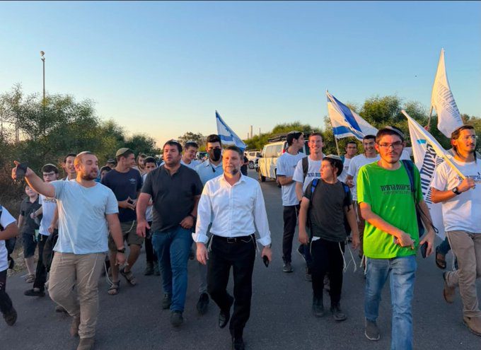 Manifestações exigem retorno de colonos à região da Faixa de Gaza