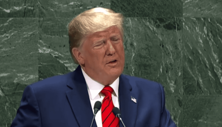 Trump atinge novo patamar de desaprovação entre os eleitores