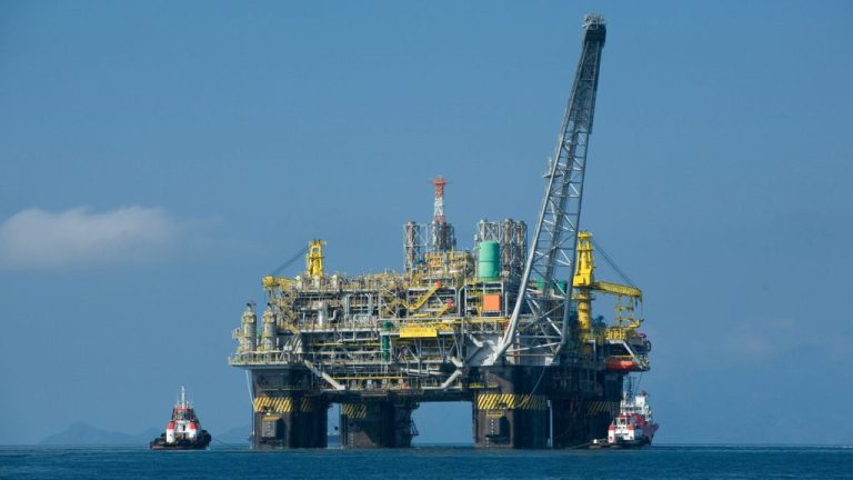 Lula afirma que Trump ficará enciumado com as riquezas do petróleo do Brasil